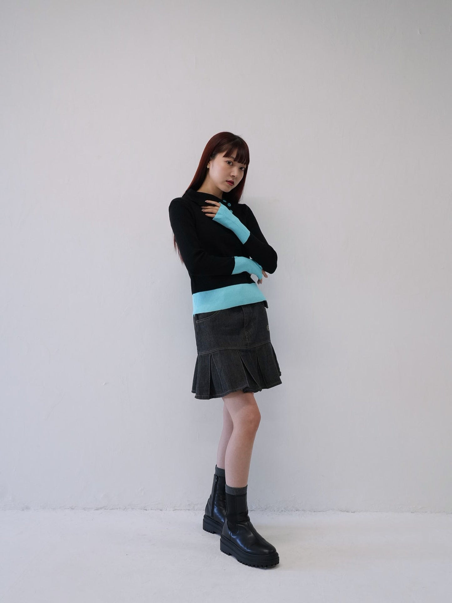 asymmetric collar rib tops