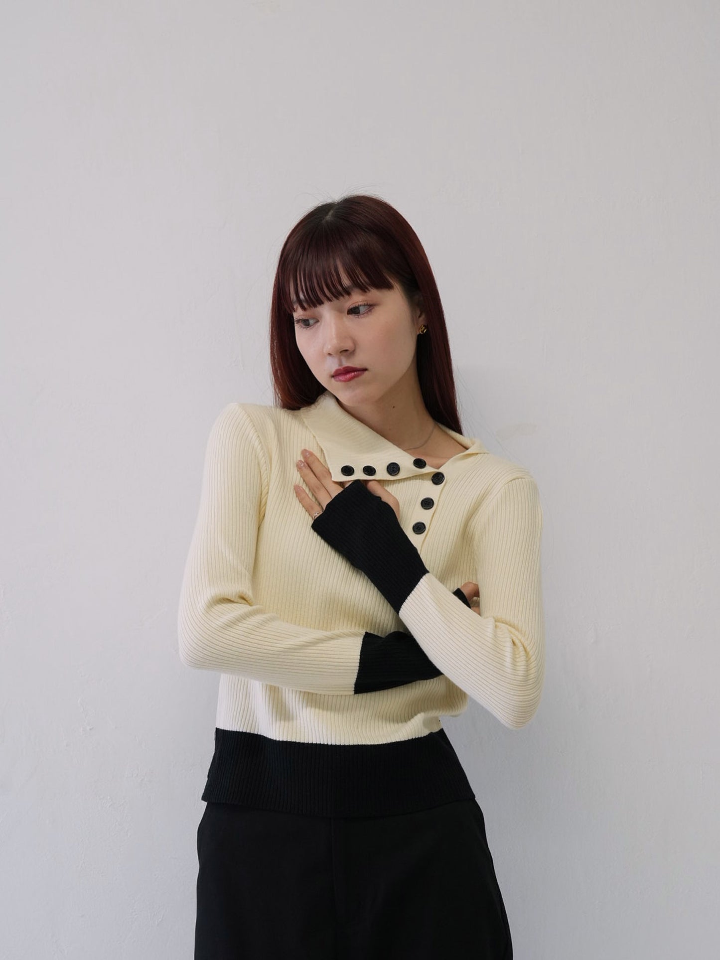 asymmetric collar rib tops