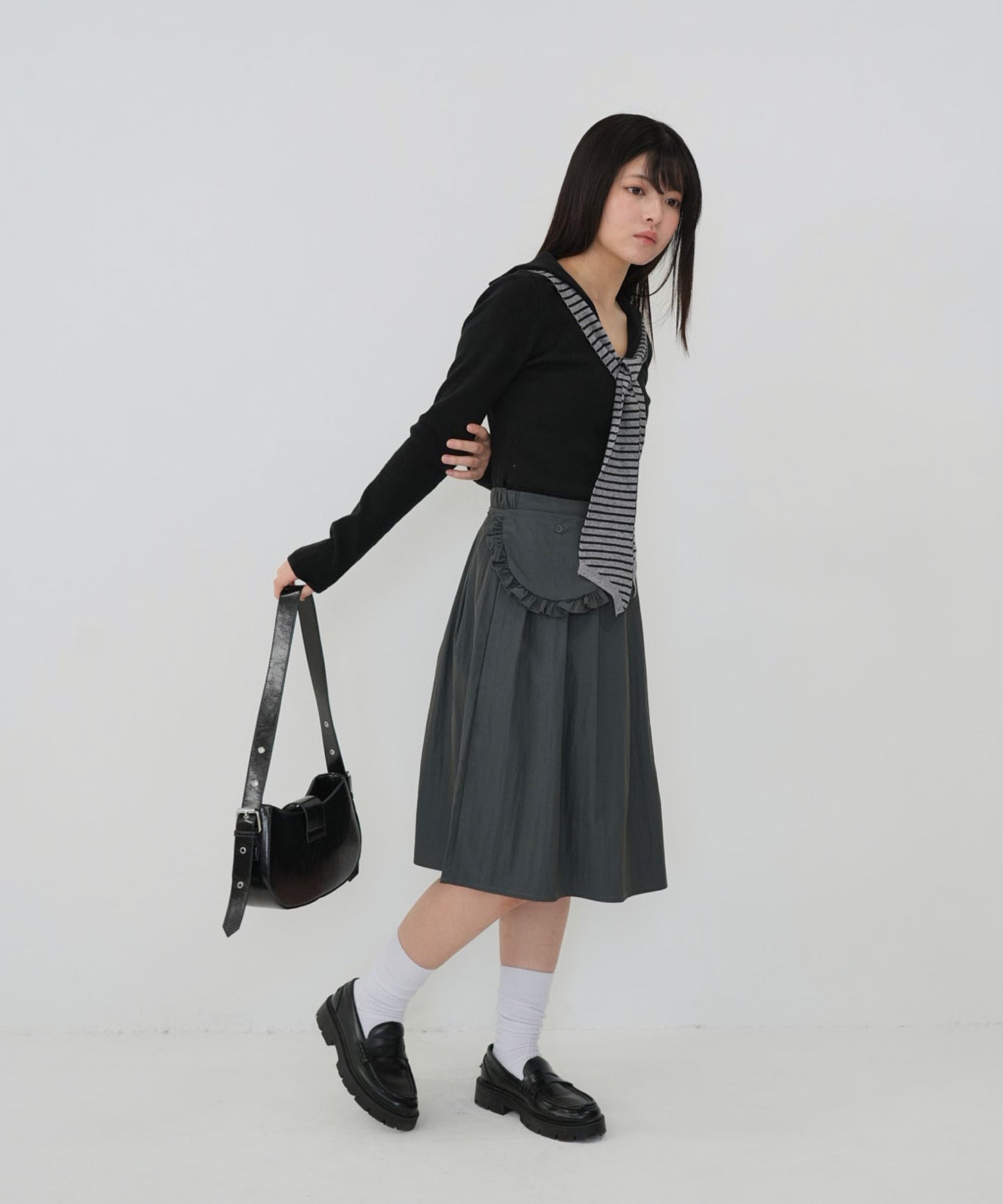 separate pocket design skirt