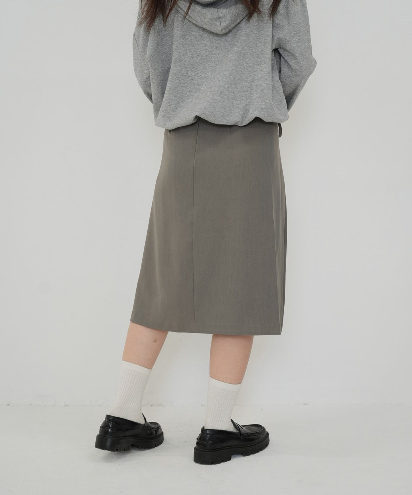 tie pleated skirt