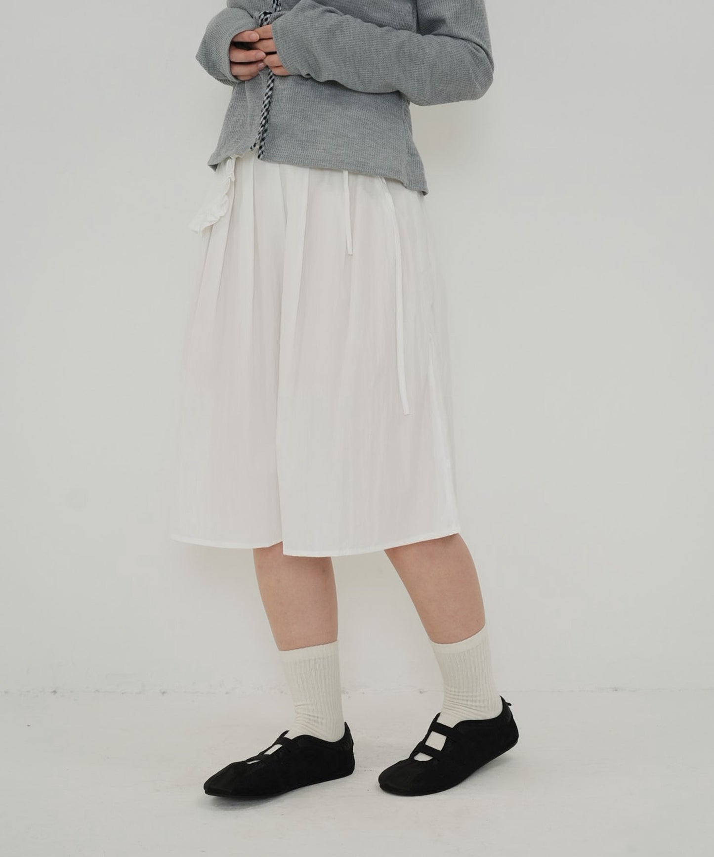 separate pocket design skirt