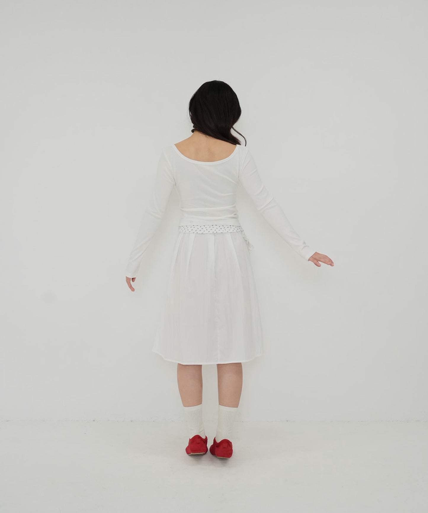 separate pocket design skirt