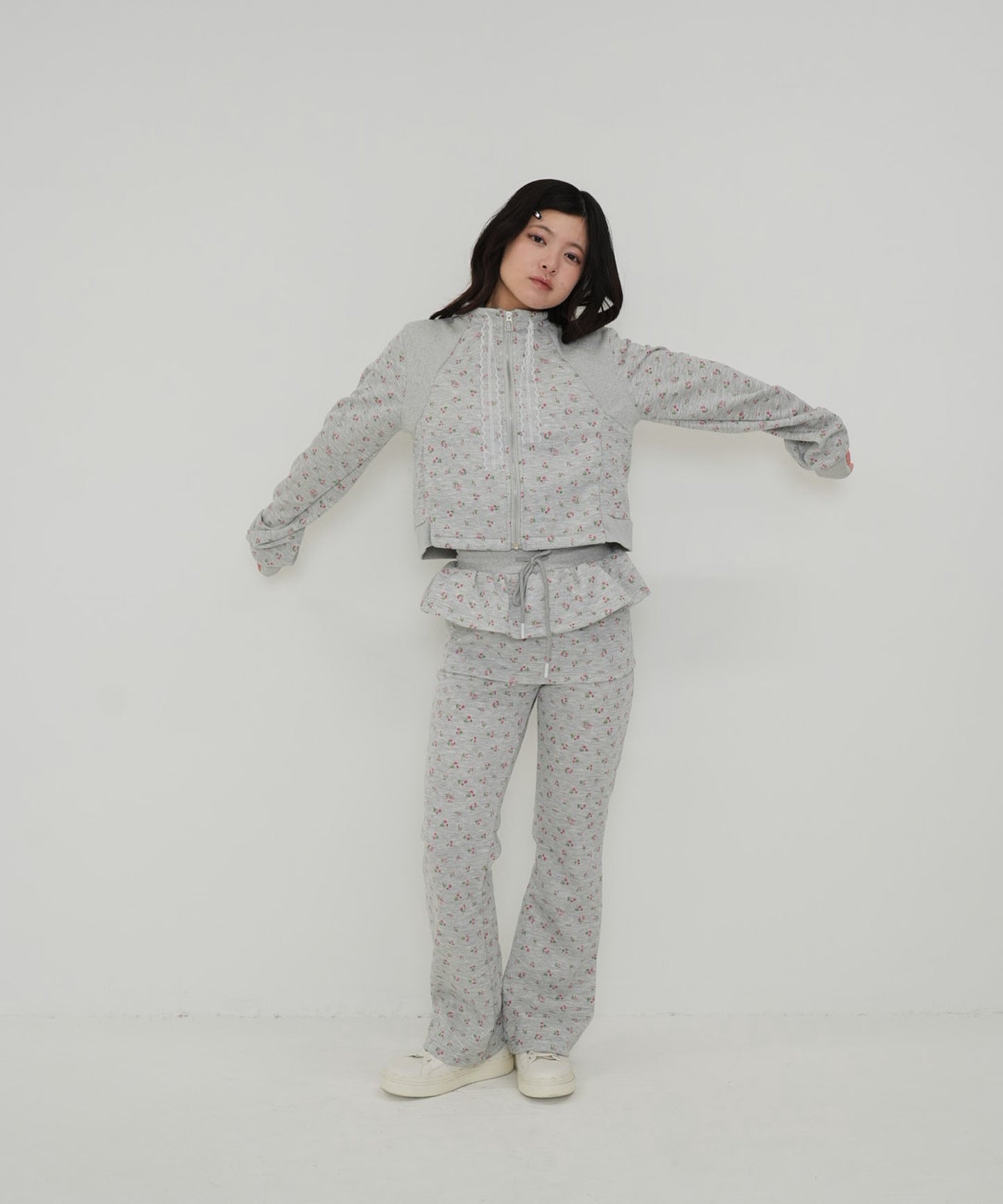 petit flower layered setup