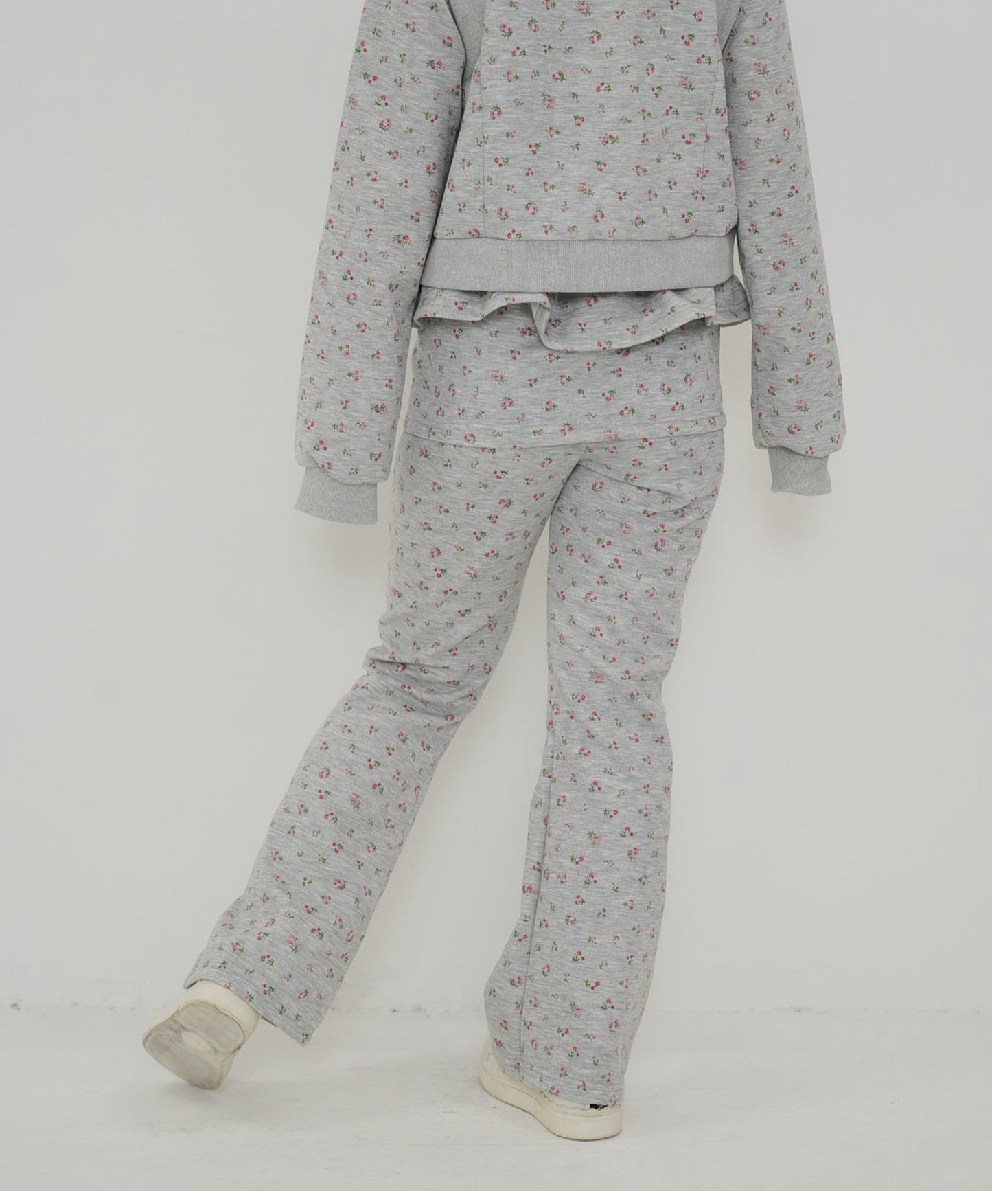 petit flower layered setup